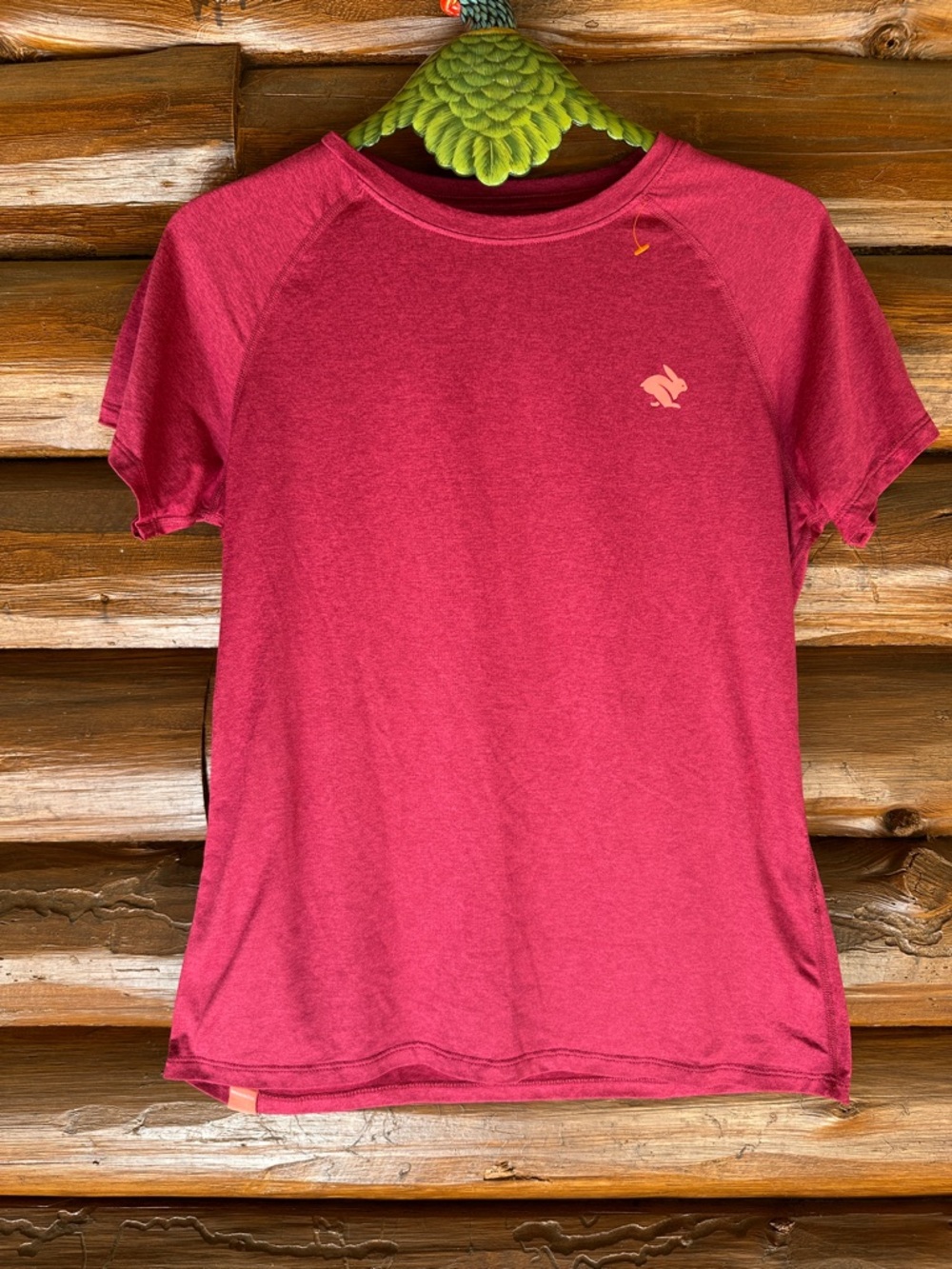Rabbit Women’s Running Shirt Short Sleeve Athletic Top Size L
- Raspberry